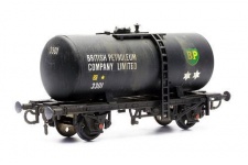 Dapol C034 20T BP Tanker OO Gauge Plastic Kit