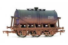 Dapol DA4F-031-006 6 Wheel Milk Tank MWB Weathered
