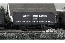 Dapol 2f-038-007 N Gauge 20t Steel Mineral Wagon West Midlands Electricity