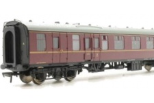 model railway coaches