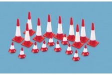 Modelscene 5008 OO Gauge Traffic Cones