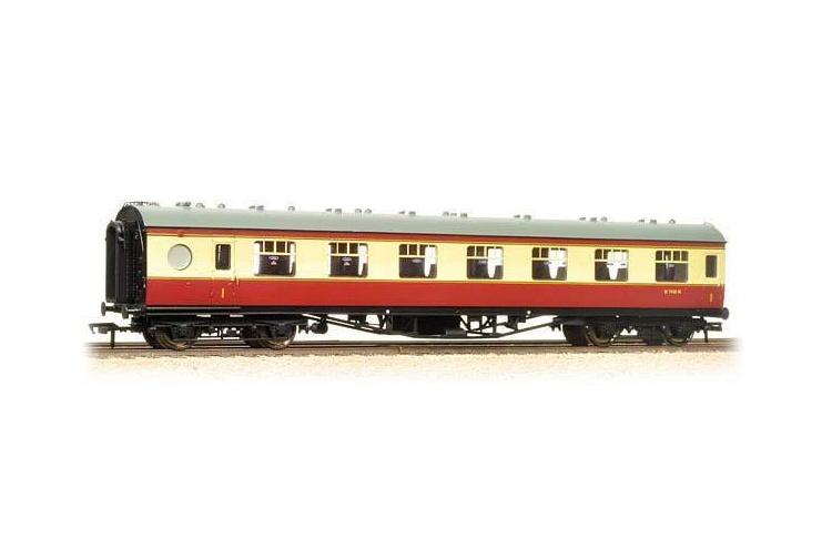 Bachmann Branchline 39-475 LMS 60Ft Porthole Open Vestibule 1st BR Crimson & Cream