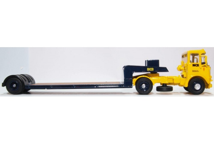 Oxford Diecast 76ATK004 Atkinson Borderer Low Loader NCB Mines Rescue Offside