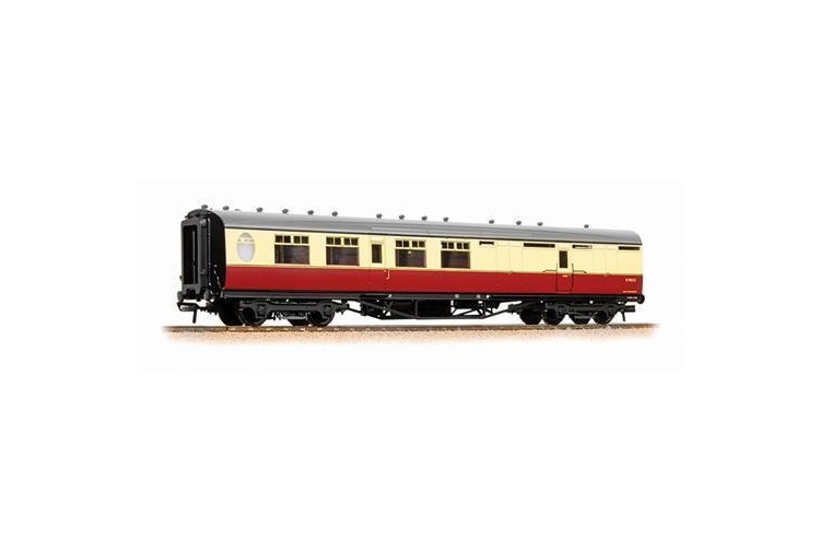 Bachmann Branchline 34-461 Thompson 3rd Class Brake Corridor BR Crimson & Cream
