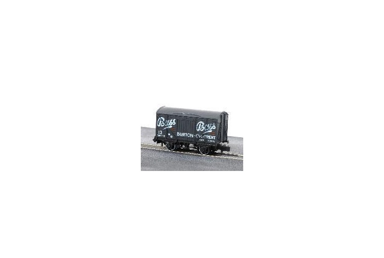 Peco NR-P131 Box Van Bass No.13