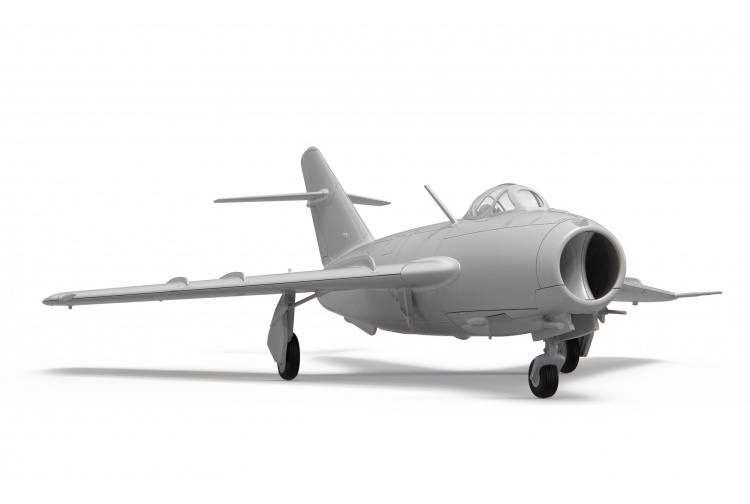 Airfix A03091 Mikoyan-Gurevich MiG-17 Fresco Front Right
