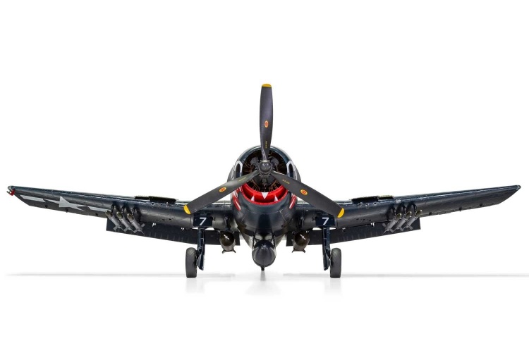 airfix-a19004-grumman-f6f-5-hellcat-picture-5