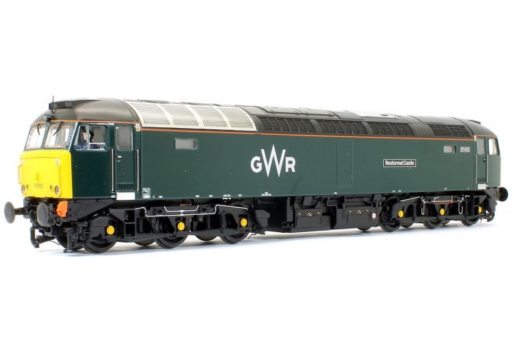 Bachmann Branchline 32-756ASF Class 57/6 57602 'Restormel Castle' In GWR Green Front Left