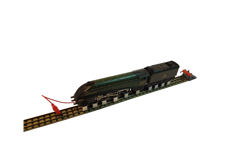 dcc-concepts-dcm-rra4-4-axle-rolling-road-multi-gauge-3