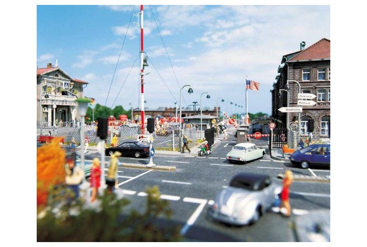 Busch 7086 Tarmac Road OO/HO Gauge 2m Roll