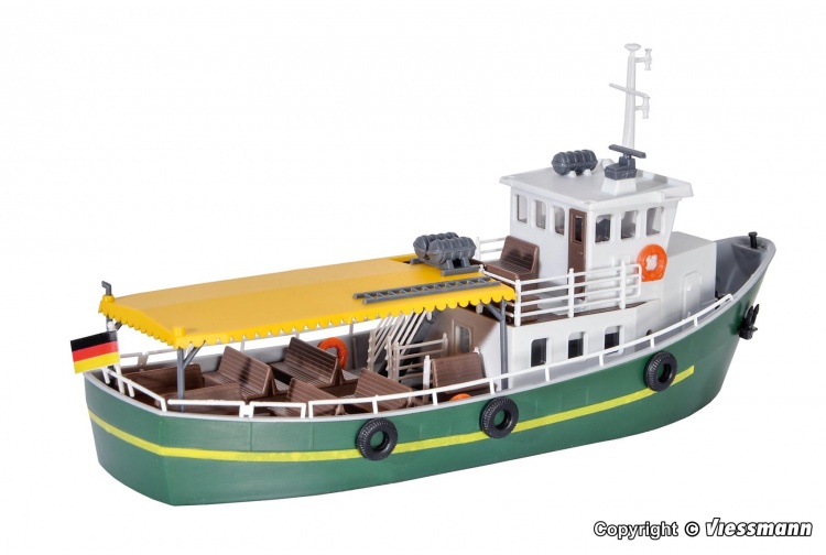 Kibri 39158 Passenger Ship Port Side