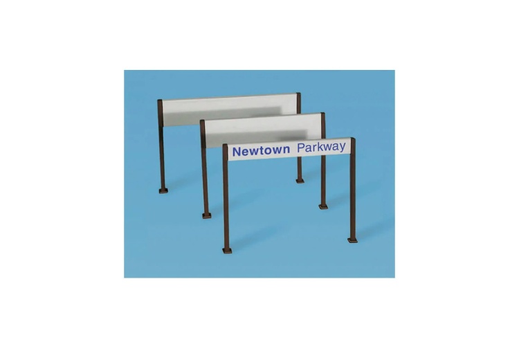 peco-model-scene-5095-station-nameboards-modern-type-oo-ho-gauge