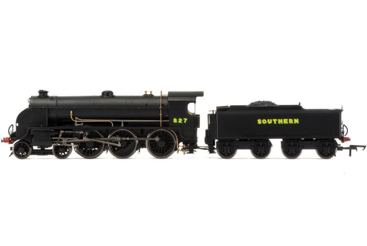 Hornby R3411 SR 4-6-0 827 Maunsell S15 Class