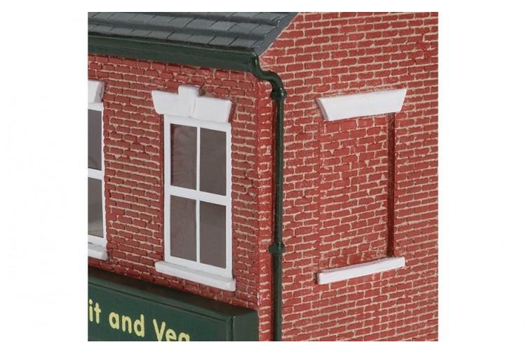 Hornby Skaledale R9847 The Greengrocers Shop  Windows