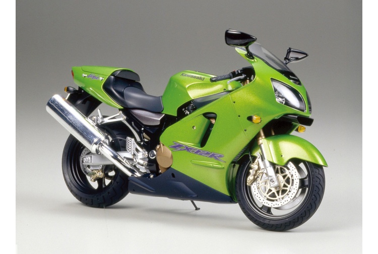 tamiya-14084-kawasaki-ninja-zx-12r-1-12-scale-kit
